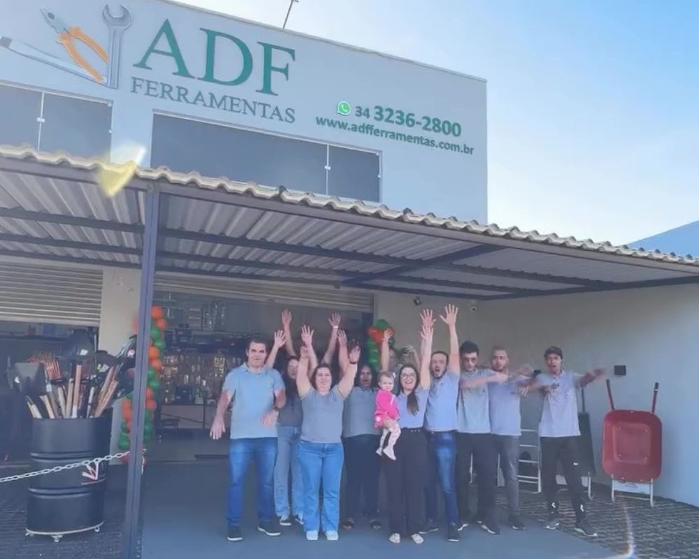 Fachada da Loja ADF Ferramentas